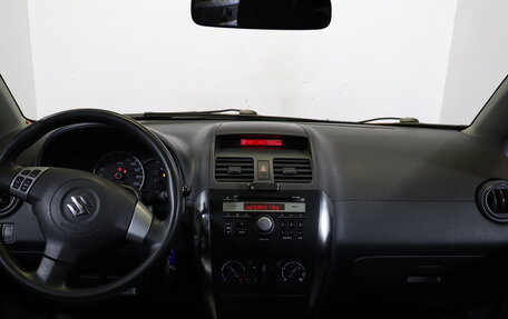 Suzuki SX4 II рестайлинг, 2008 год, 679 000 рублей, 9 фотография