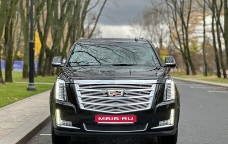Cadillac Escalade IV, 2017 год, 5 300 000 рублей, 4 фотография