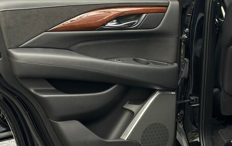 Cadillac Escalade IV, 2017 год, 5 300 000 рублей, 28 фотография