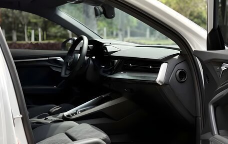 Audi A3, 2022 год, 2 000 000 рублей, 9 фотография