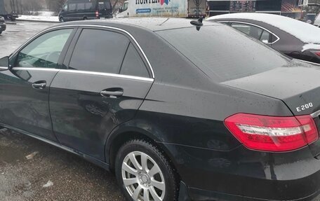 Mercedes-Benz E-Класс, 2013 год, 1 800 000 рублей, 3 фотография
