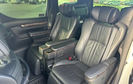 Toyota Alphard III, 2019 год, 4 000 000 рублей, 15 фотография
