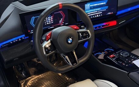 BMW 5 серия, 2025 год, 1 000 000 рублей, 25 фотография