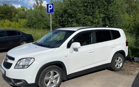 Chevrolet Orlando I, 2012 год, 990 000 рублей, 4 фотография