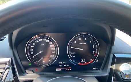 BMW 1 серия, 2022 год, 1 800 000 рублей, 6 фотография