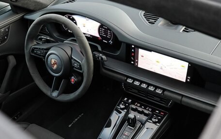 Porsche 911, 2024 год, 20 400 076 рублей, 12 фотография