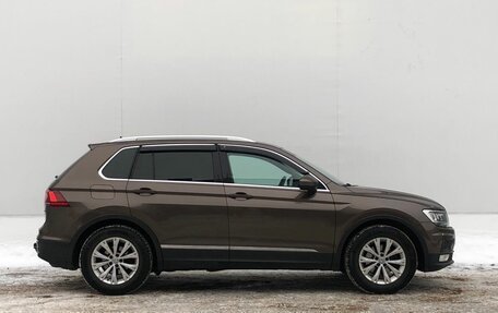 Volkswagen Tiguan II, 2017 год, 1 875 000 рублей, 4 фотография