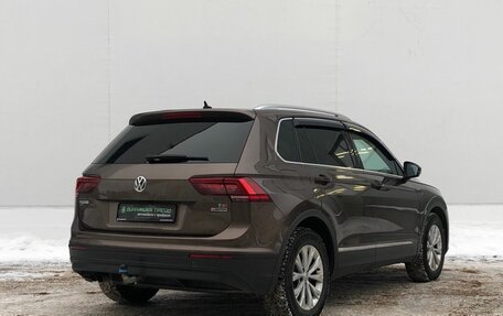 Volkswagen Tiguan II, 2017 год, 1 875 000 рублей, 5 фотография