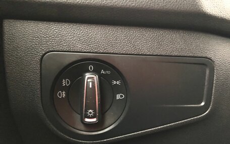 Volkswagen Tiguan II, 2017 год, 1 875 000 рублей, 15 фотография