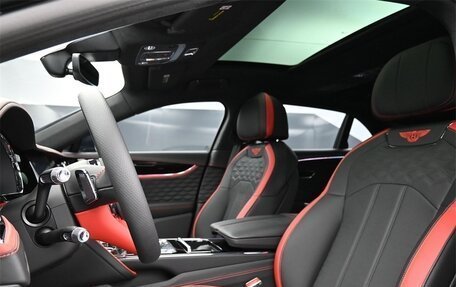 Bentley Flying Spur, 2025 год, 38 125 164 рублей, 17 фотография