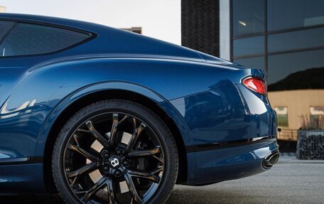 Bentley Continental GT III, 2024 год, 37 590 012 рублей, 8 фотография