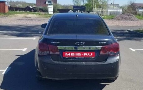 Chevrolet Cruze II, 2011 год, 435 000 рублей, 4 фотография