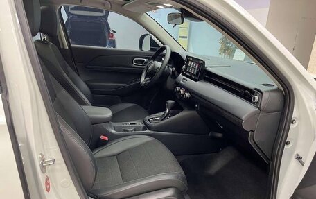 Honda Vezel, 2024 год, 2 060 000 рублей, 20 фотография