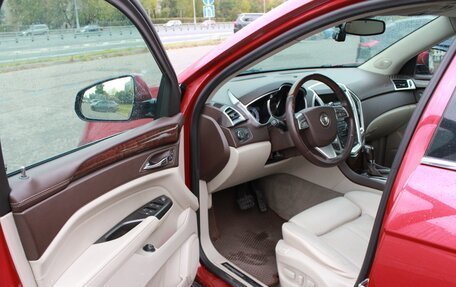 Cadillac SRX II рестайлинг, 2012 год, 1 390 000 рублей, 10 фотография
