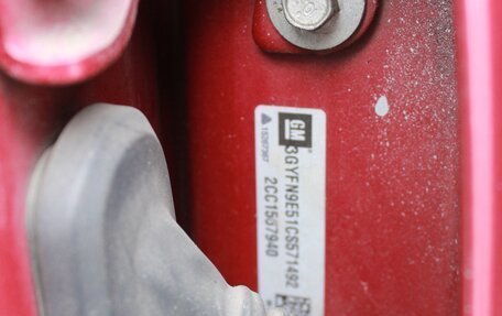 Cadillac SRX II рестайлинг, 2012 год, 1 390 000 рублей, 29 фотография