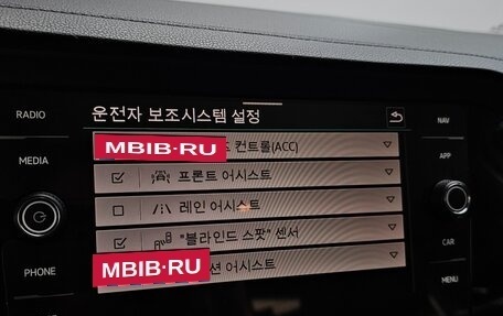 Volkswagen Jetta VII, 2021 год, 2 010 000 рублей, 14 фотография