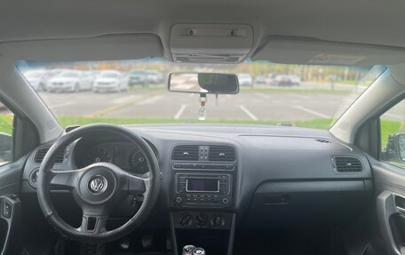 Volkswagen Polo VI (EU Market), 2010 год, 9 фотография