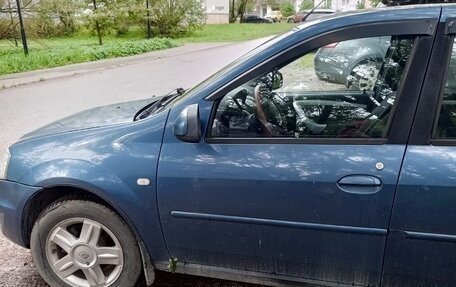 Renault Logan I, 2010 год, 430 000 рублей, 3 фотография