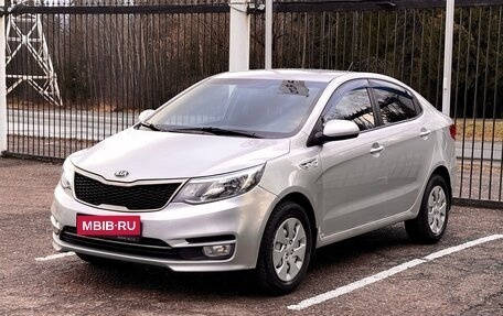 KIA Rio III рестайлинг, 2015 год, 1 099 000 рублей, 3 фотография