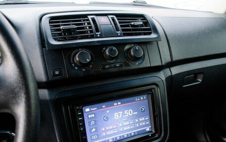 Skoda Fabia II, 2010 год, 490 000 рублей, 12 фотография