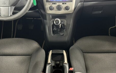 Opel Zafira B, 2008 год, 579 000 рублей, 17 фотография