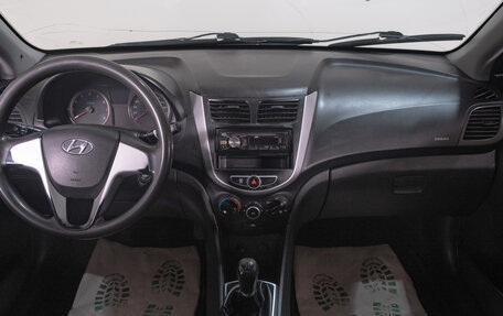 Hyundai Solaris II рестайлинг, 2012 год, 589 000 рублей, 10 фотография