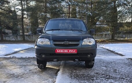 Chevrolet Niva I рестайлинг, 2015 год, 445 000 рублей, 1 фотография