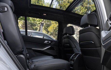 BMW X7, 2024 год, 13 880 077 рублей, 27 фотография