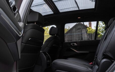 BMW X7, 2024 год, 13 880 077 рублей, 28 фотография