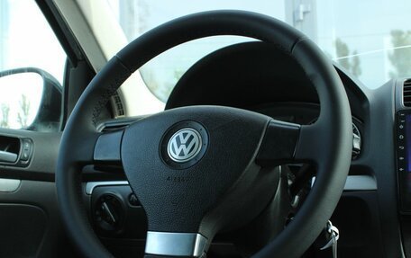 Volkswagen Jetta VI, 2007 год, 400 000 рублей, 21 фотография