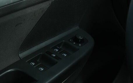 Volkswagen Jetta VI, 2007 год, 400 000 рублей, 24 фотография