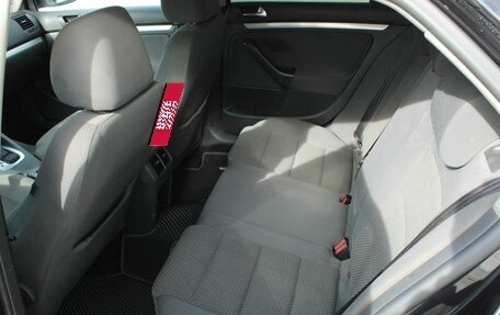 Volkswagen Jetta VI, 2007 год, 400 000 рублей, 25 фотография