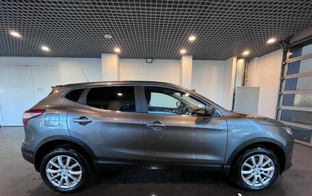 Nissan Qashqai, 2016 год, 1 325 000 рублей, 2 фотография