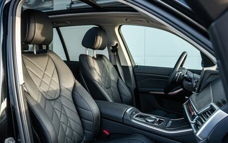 BMW X5, 2024 год, 13 000 000 рублей, 16 фотография