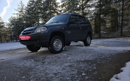 Chevrolet Niva I рестайлинг, 2015 год, 445 000 рублей, 5 фотография