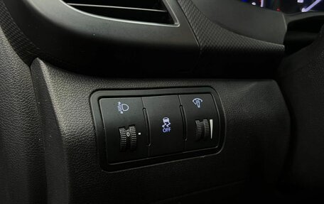 Hyundai Solaris II рестайлинг, 2011 год, 639 900 рублей, 8 фотография