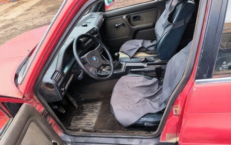 BMW 3 серия, 1984 год, 160 000 рублей, 3 фотография