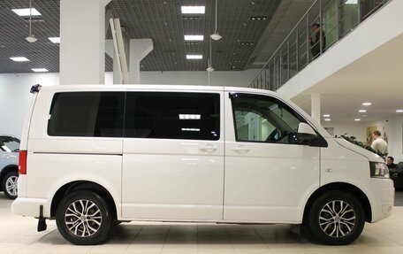 Volkswagen Caravelle T5, 2014 год, 1 625 000 рублей, 4 фотография