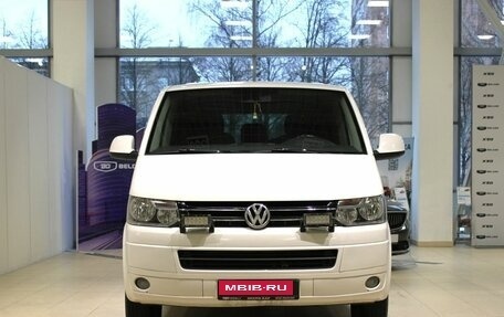 Volkswagen Caravelle T5, 2014 год, 1 625 000 рублей, 2 фотография