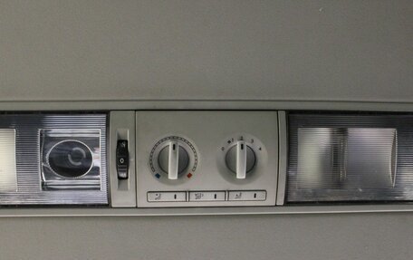 Volkswagen Caravelle T5, 2014 год, 1 625 000 рублей, 21 фотография