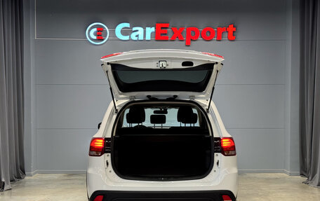 Mitsubishi Outlander III рестайлинг 3, 2018 год, 1 720 000 рублей, 4 фотография