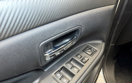 Mitsubishi Outlander III рестайлинг 3, 2018 год, 1 720 000 рублей, 13 фотография