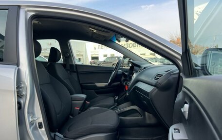 KIA Rio III рестайлинг, 2017 год, 999 900 рублей, 14 фотография