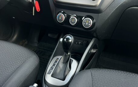 KIA Rio III рестайлинг, 2017 год, 999 900 рублей, 18 фотография