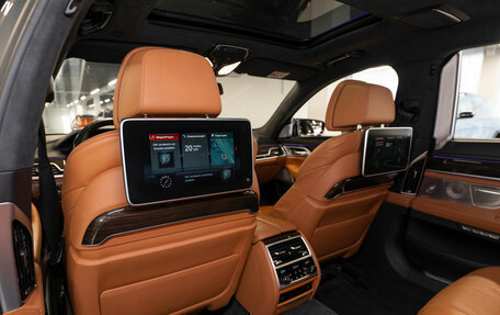 BMW 7 серия, 2017 год, 5 500 000 рублей, 23 фотография