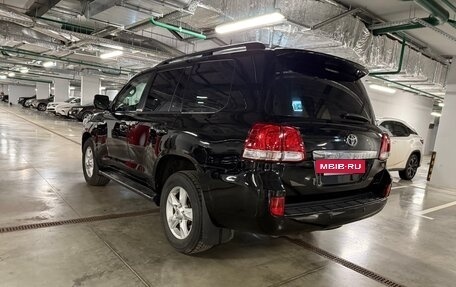 Toyota Land Cruiser 200, 2008 год, 2 350 000 рублей, 7 фотография