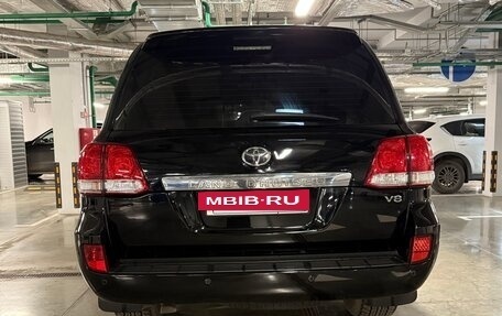 Toyota Land Cruiser 200, 2008 год, 2 350 000 рублей, 6 фотография