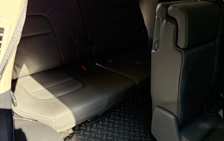 Toyota Land Cruiser 200, 2008 год, 2 350 000 рублей, 14 фотография