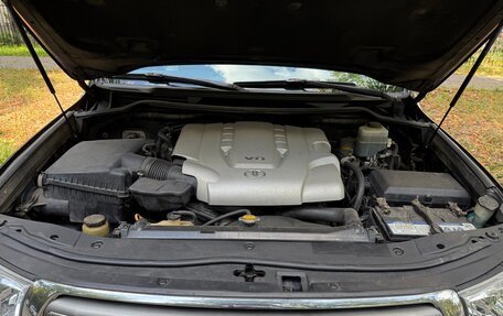 Toyota Land Cruiser 200, 2008 год, 2 350 000 рублей, 28 фотография