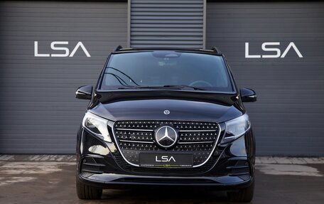 Mercedes-Benz V-Класс, 2025 год, 14 200 000 рублей, 8 фотография